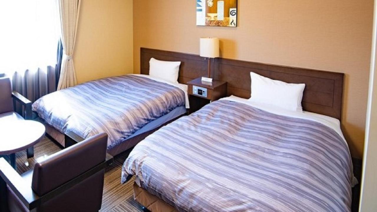 Hotel Route-Inn Nobeoka Ekimae Екстериор снимка